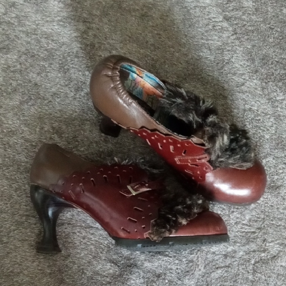 Morenatom By Studio Scala Heeled Oxford Buckle Shoes With Fur Trim 8B